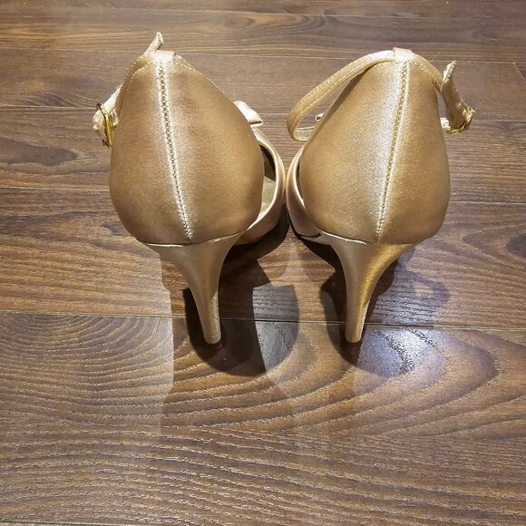 Peep-toe d’orsay pumps with bow - NINA Electra - Picture 7 of 8